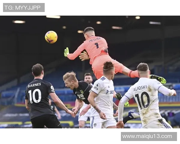 英超羽毛球评论分析广州羽毛球队快攻战术的优势与不足之处